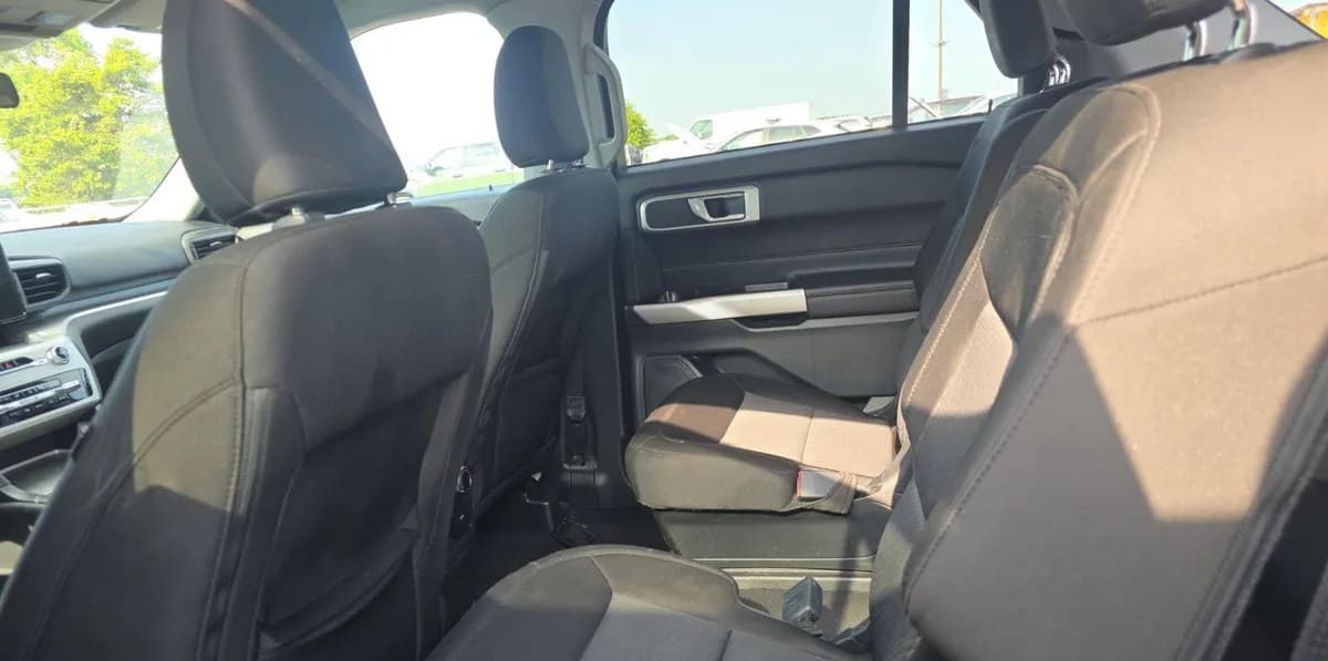 2022 FORD EXPLORER XLT 5