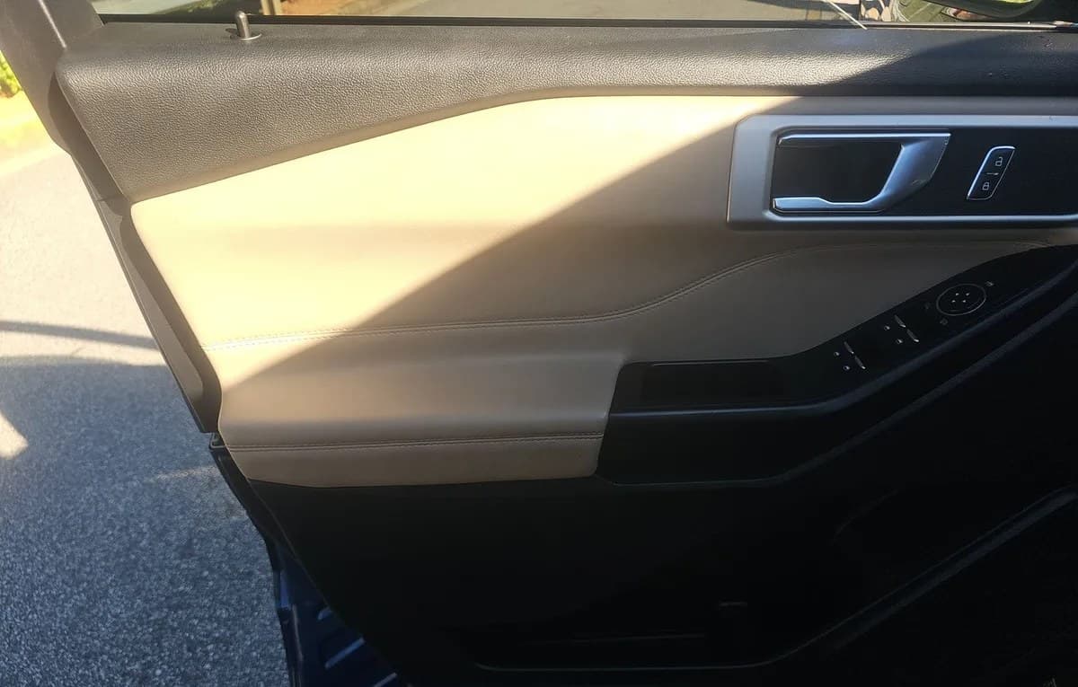 2020 FORD EXPLORER XLT 6