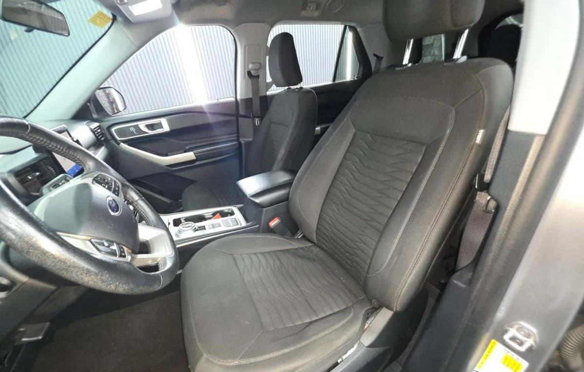 2021 FORD EXPLORER XLT 4
