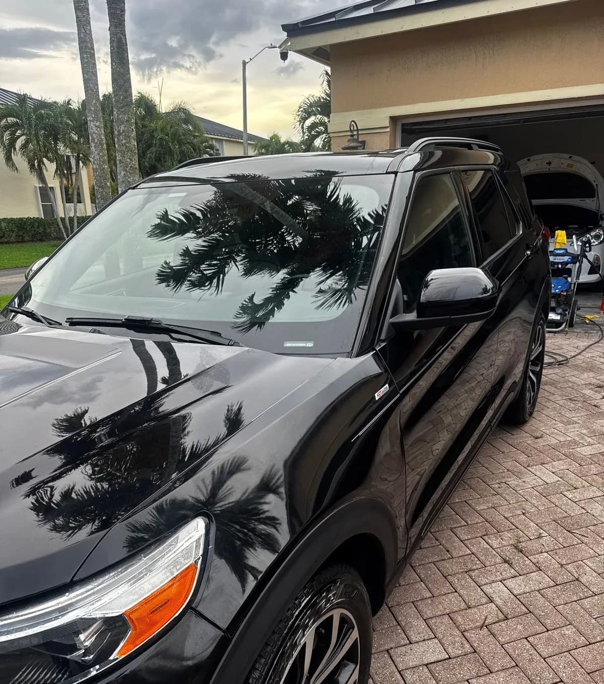 2022 FORD EXPLORER ST-Line 7