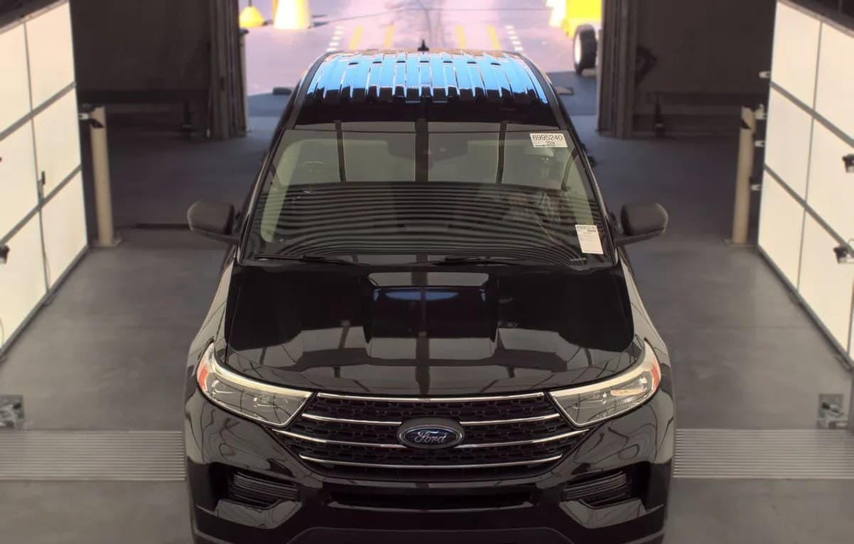 2021 FORD EXPLORER Base 3