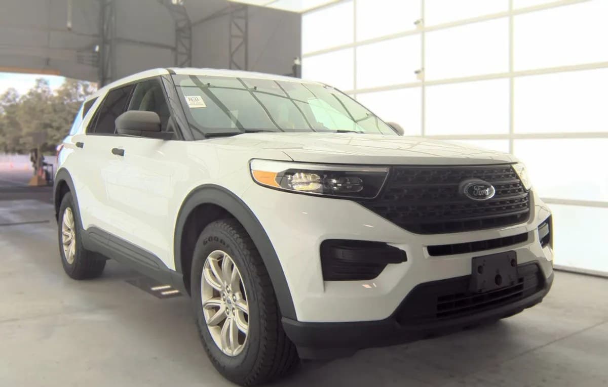 2021 FORD EXPLORER Base 4