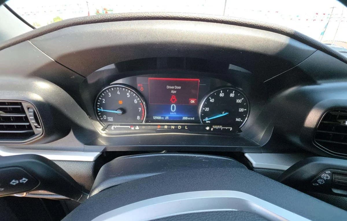 2021 FORD EXPLORER XLT 6