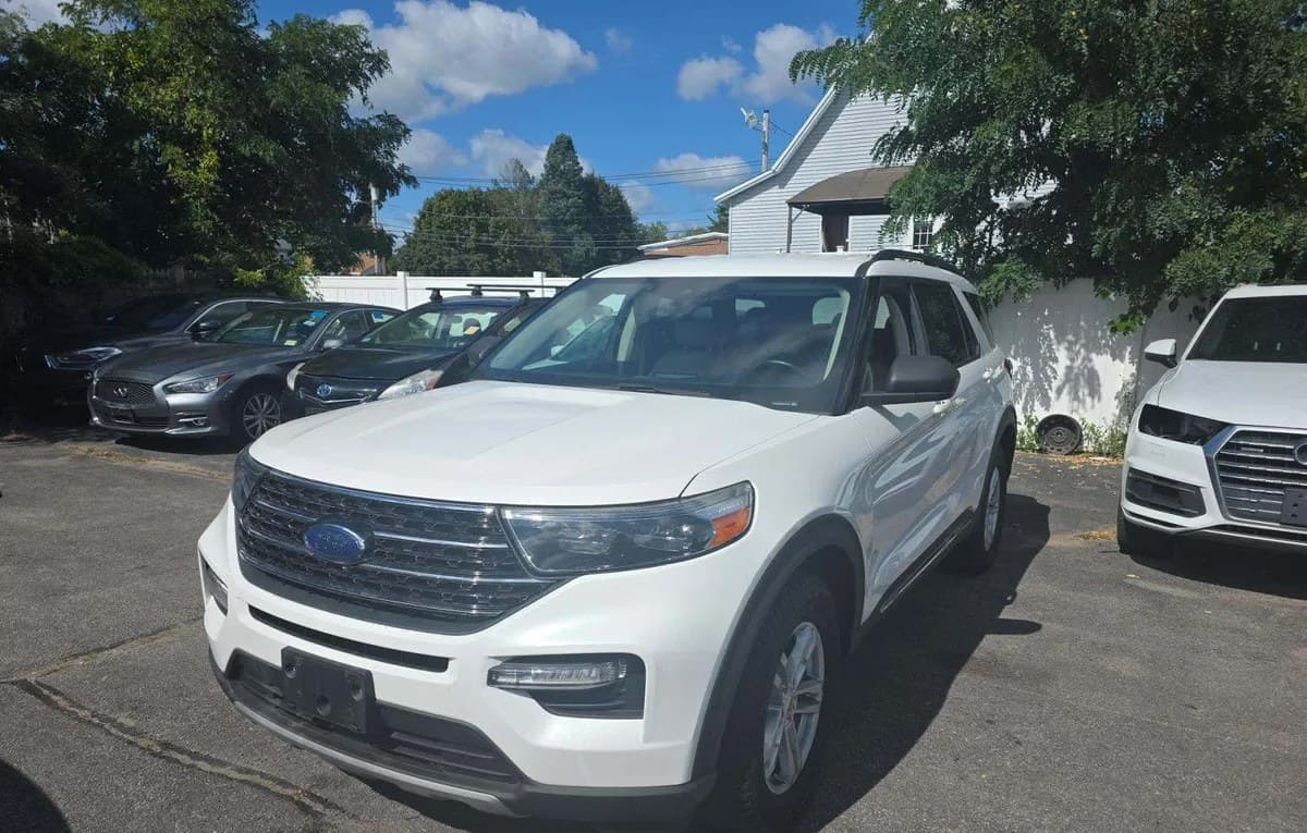 2020 FORD EXPLORER XLT 2