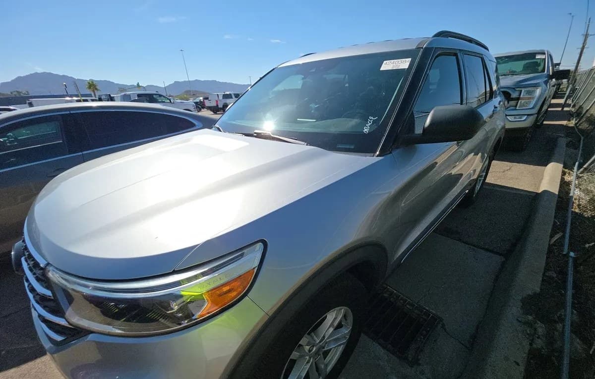 2020 FORD EXPLORER XLT 2