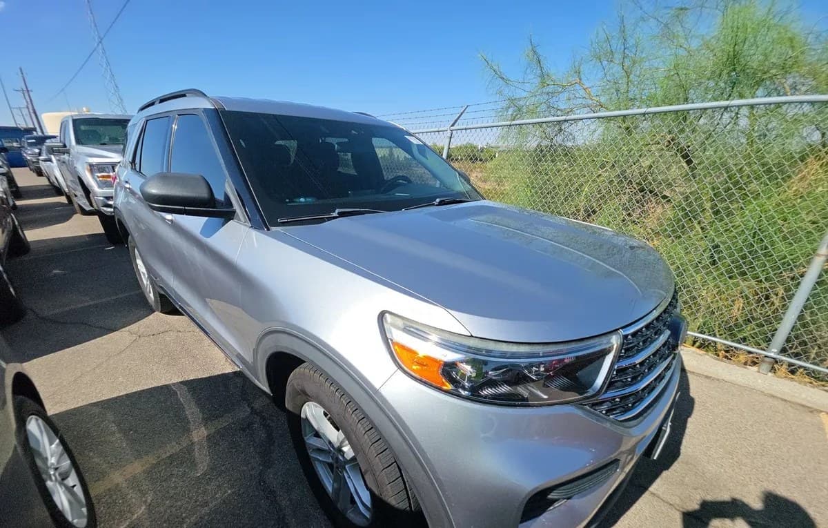 2020 FORD EXPLORER XLT 4