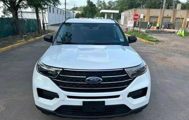2022 FORD EXPLORER XLT 4
