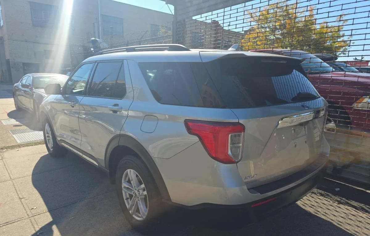 2020 FORD EXPLORER XLT 3