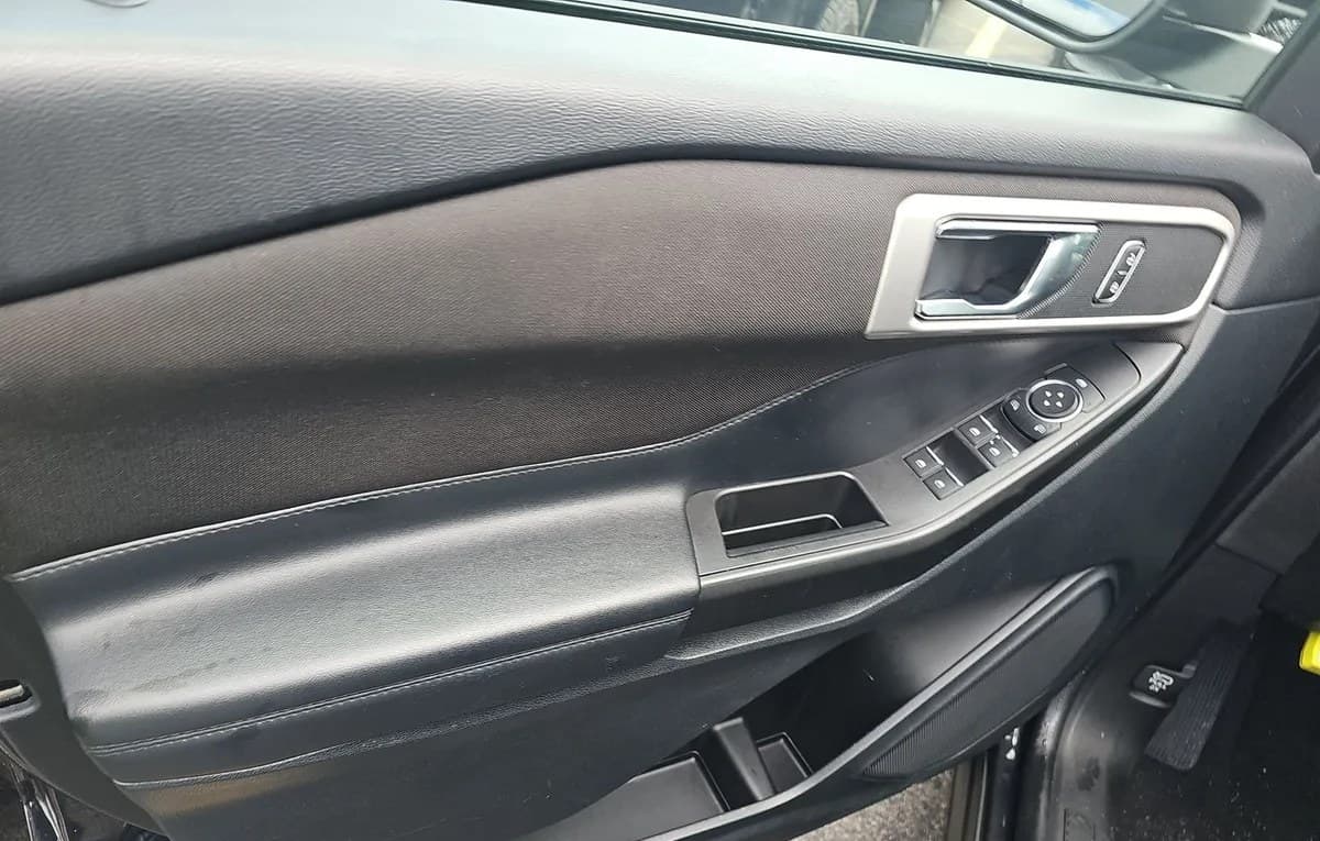 2020 FORD EXPLORER XLT 6