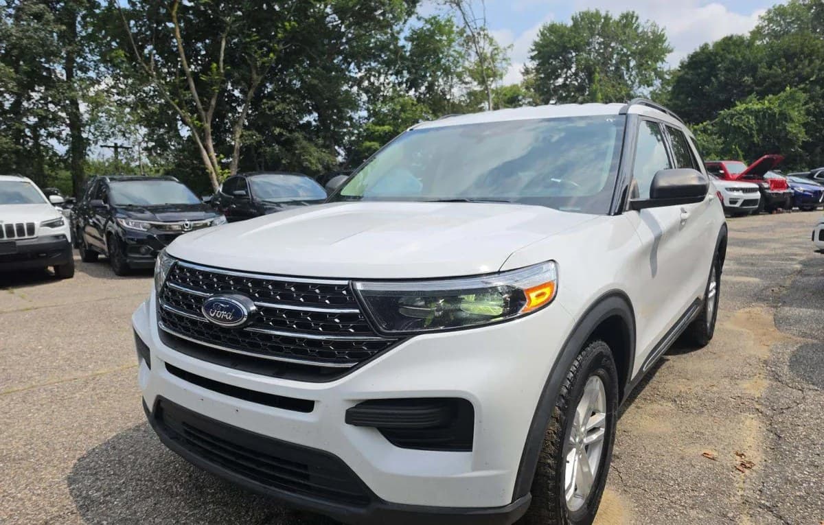 2020 FORD EXPLORER XLT 2