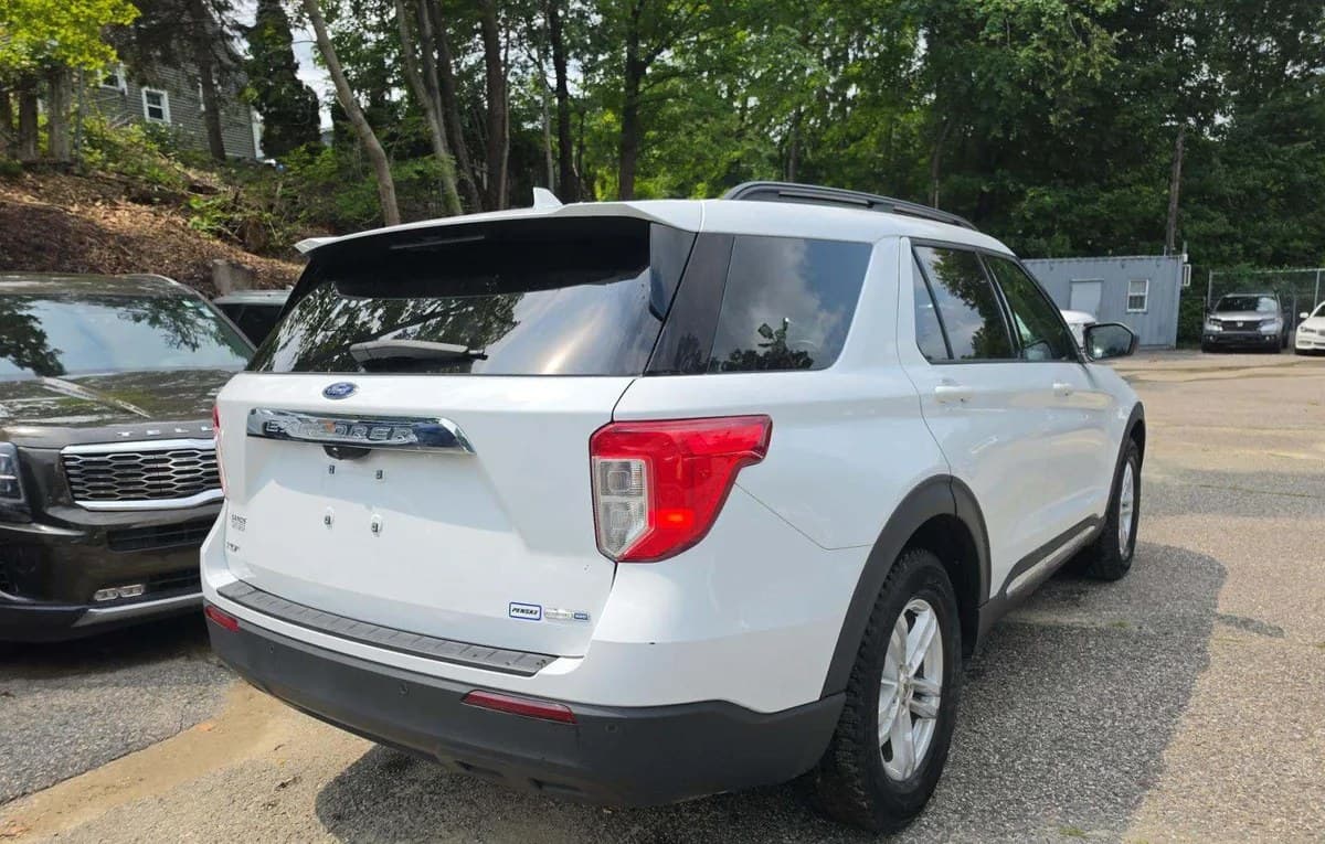 2020 FORD EXPLORER XLT 4