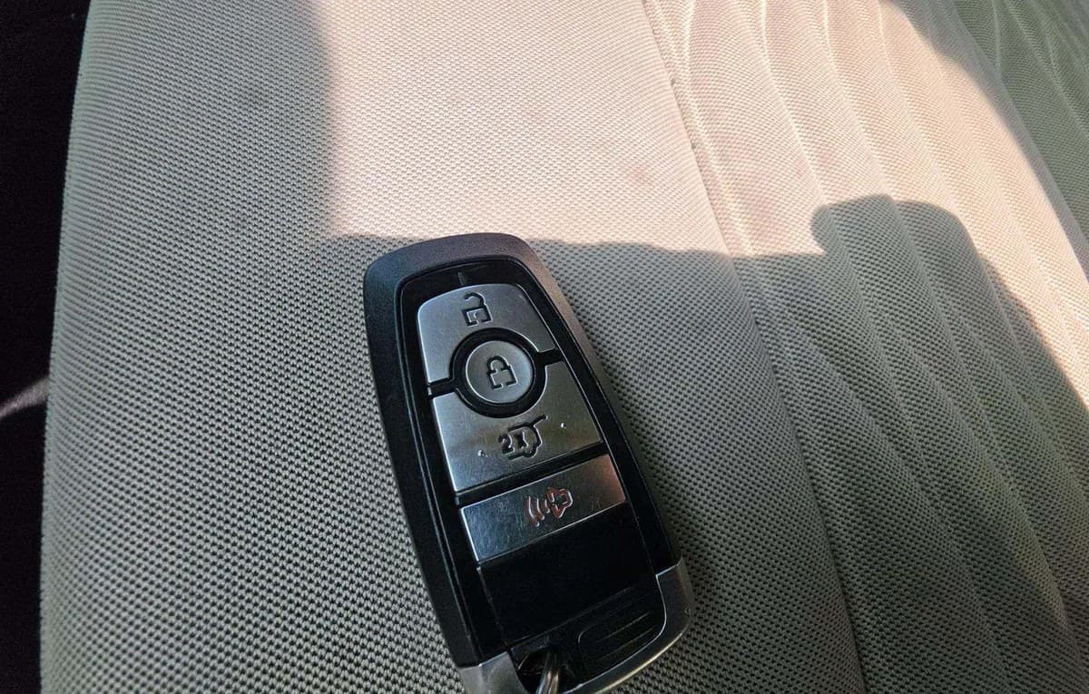 2020 FORD EXPLORER XLT 5