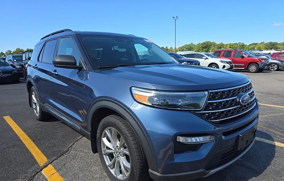 2020 FORD EXPLORER XLT 4