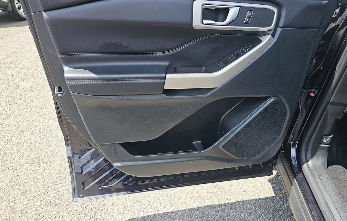 2021 FORD EXPLORER XLT 6