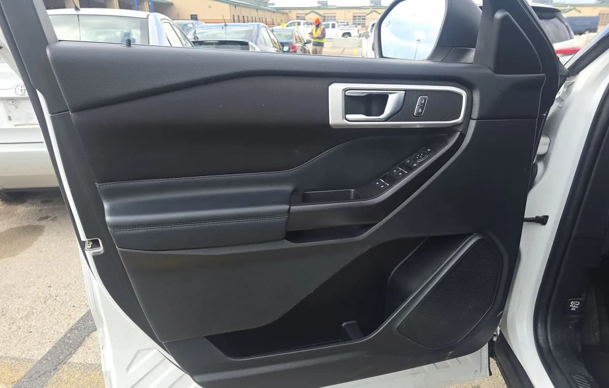 2020 FORD EXPLORER XLT 6