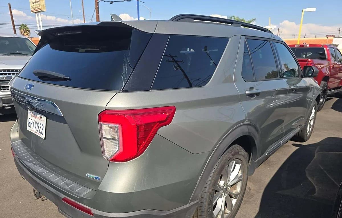 2020 FORD EXPLORER XLT 4