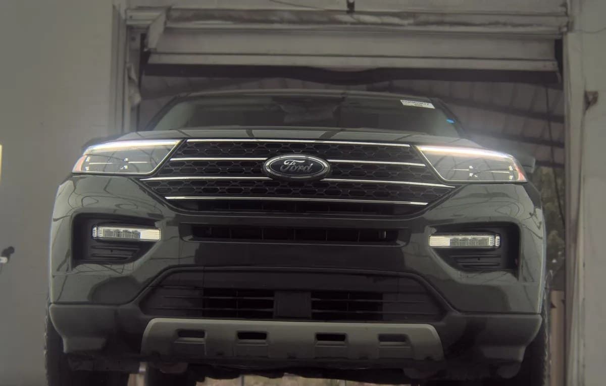 2022 FORD EXPLORER XLT 4