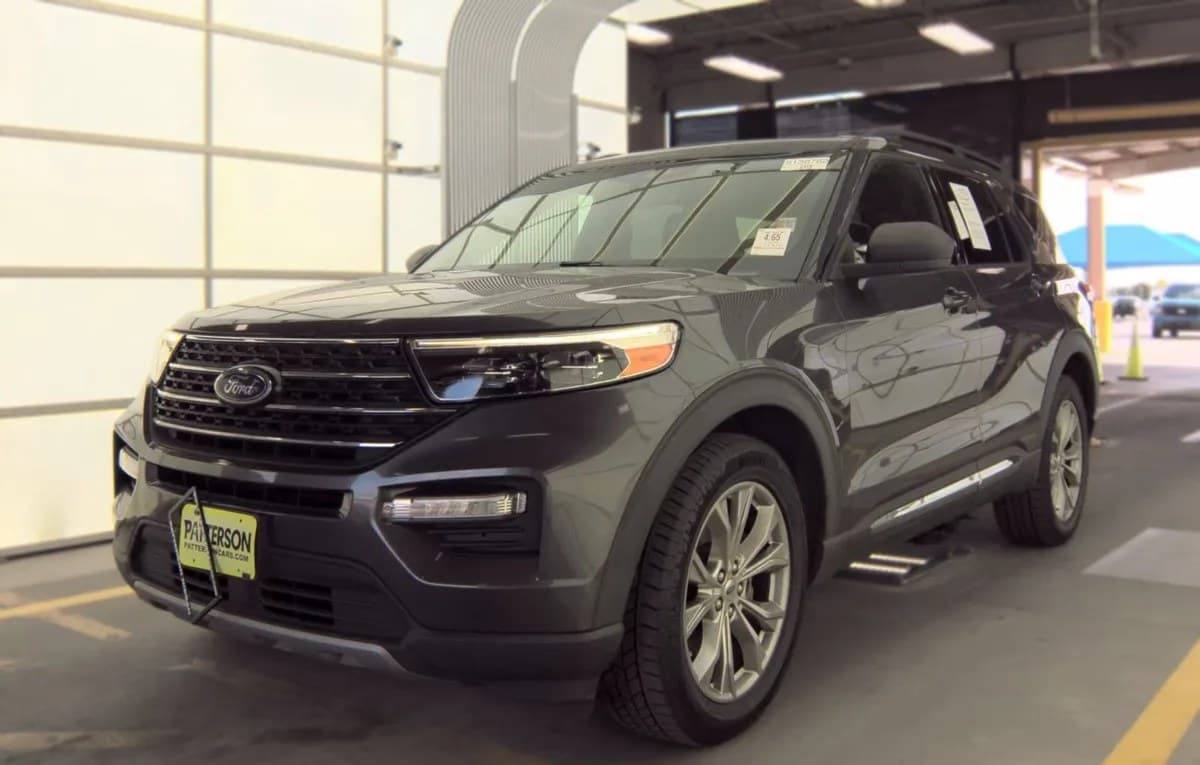 2020 FORD EXPLORER XLT 2