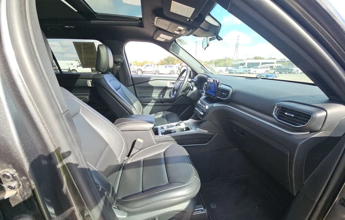 2020 FORD EXPLORER XLT 5