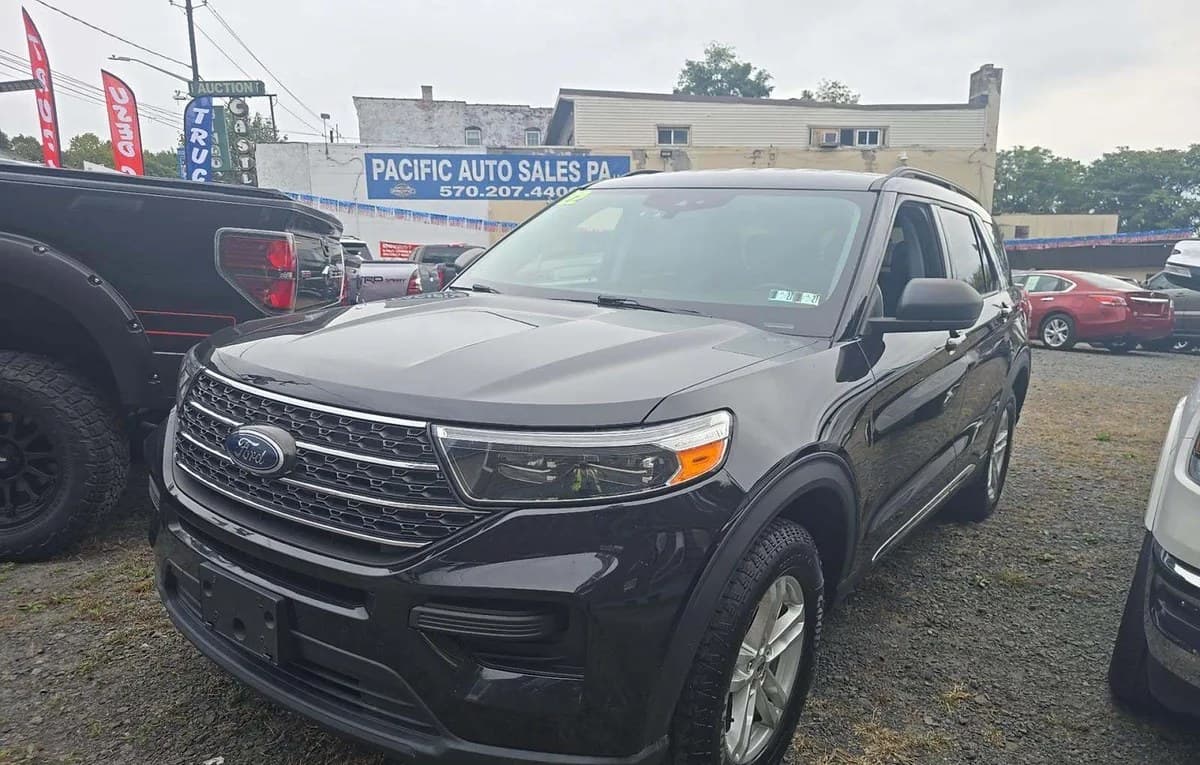 2022 FORD EXPLORER XLT 2
