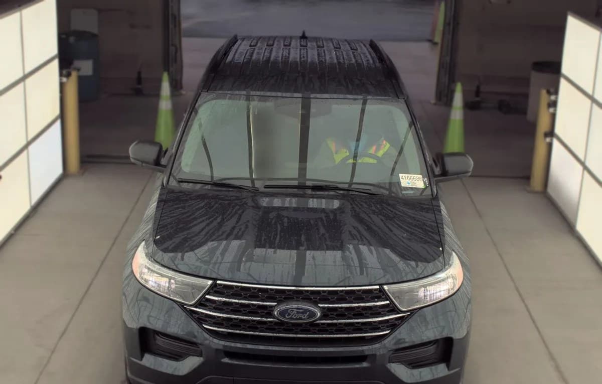 2023 FORD EXPLORER XLT 3