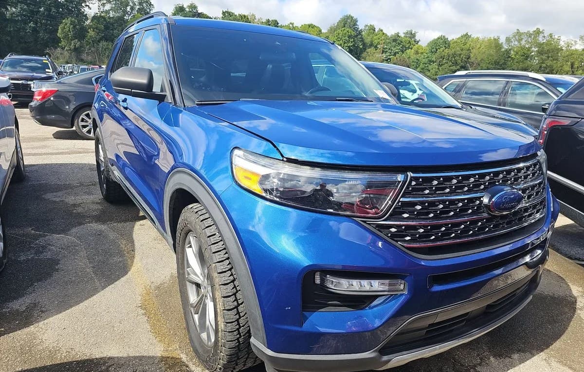 2020 FORD EXPLORER XLT 4