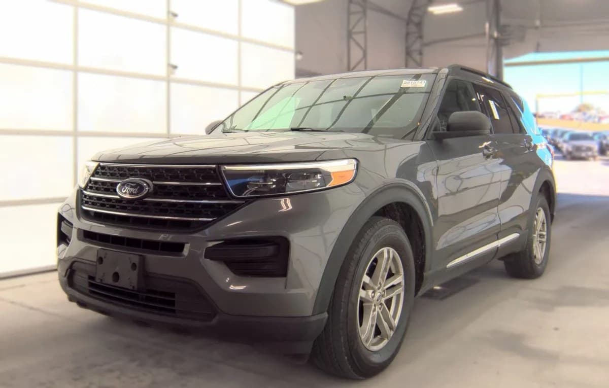 2021 FORD EXPLORER XLT 2