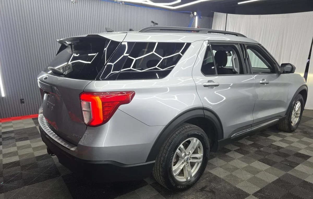 2021 FORD EXPLORER XLT 4