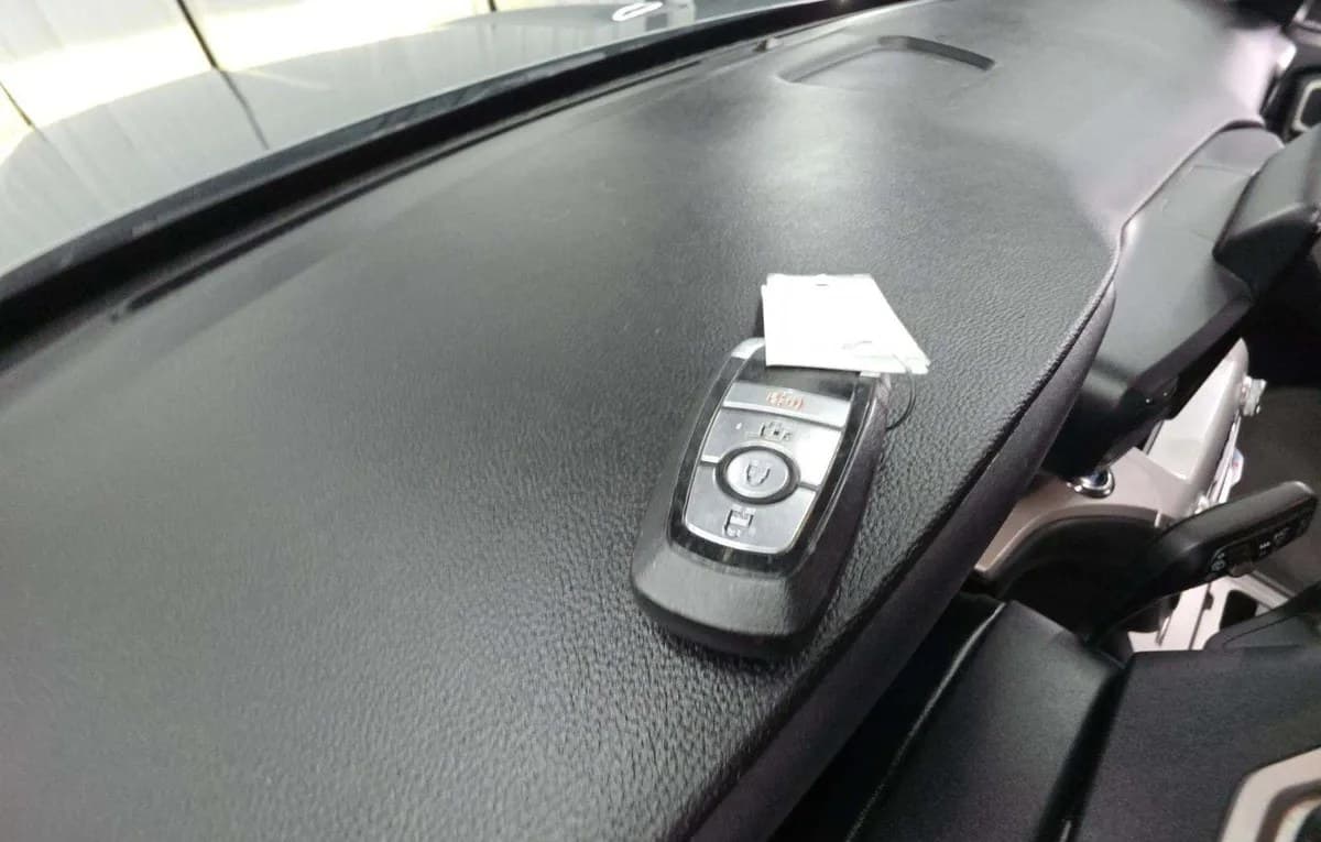 2021 FORD EXPLORER XLT 5