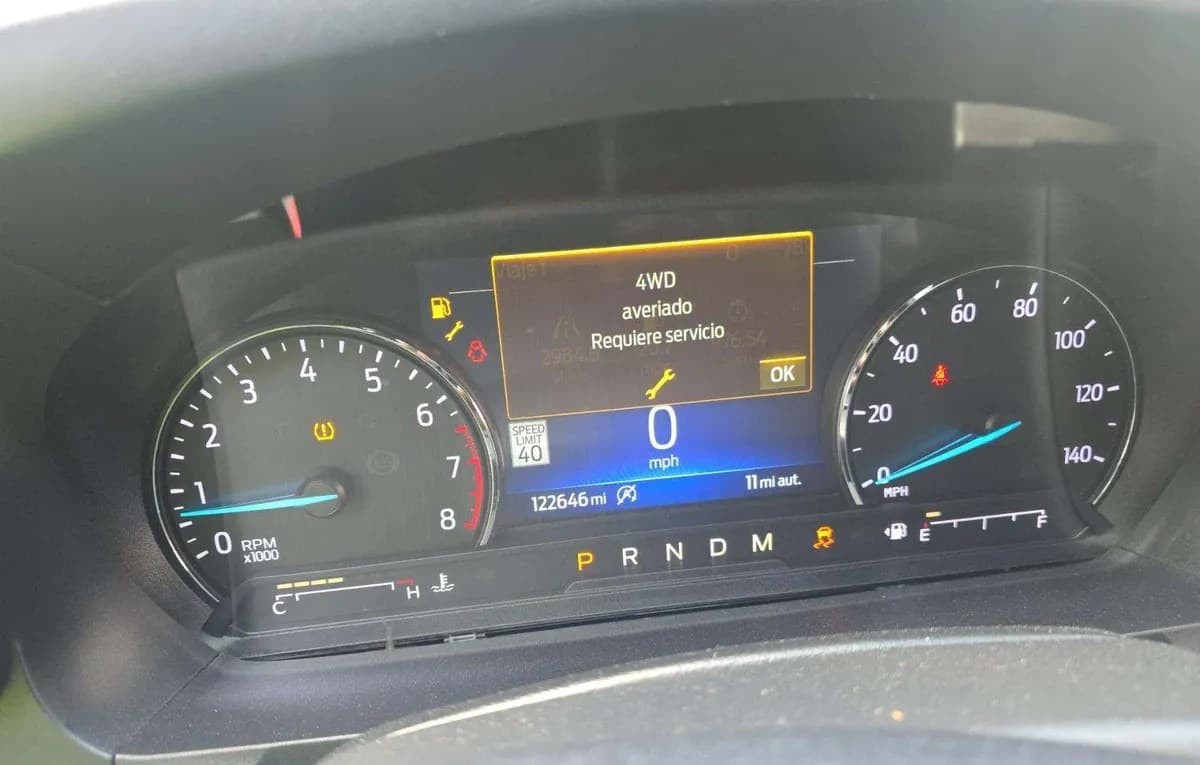 2020 FORD EXPLORER XLT 6