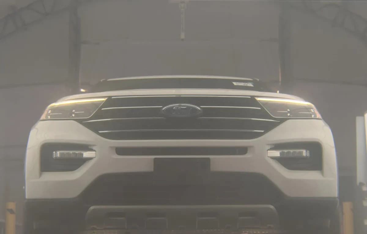 2020 FORD EXPLORER XLT 4