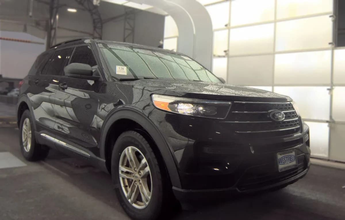 2023 FORD EXPLORER XLT 4