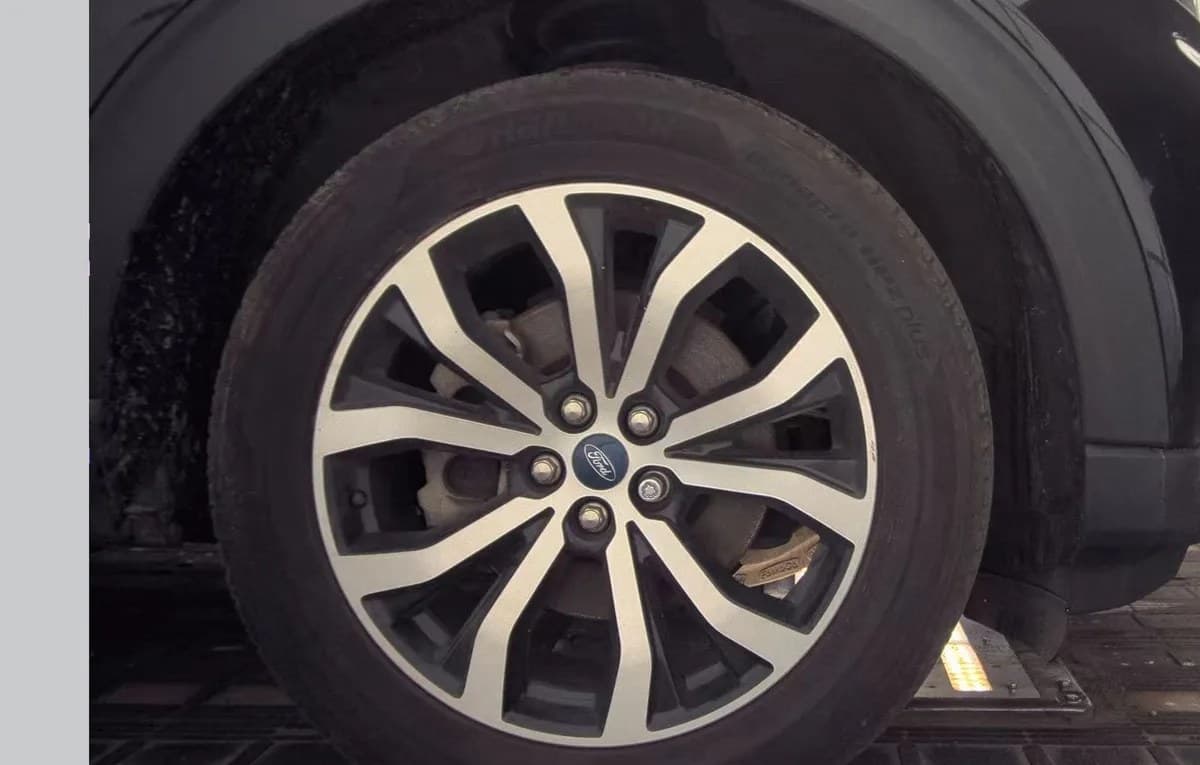 2022 FORD EXPLORER ST-Line 7