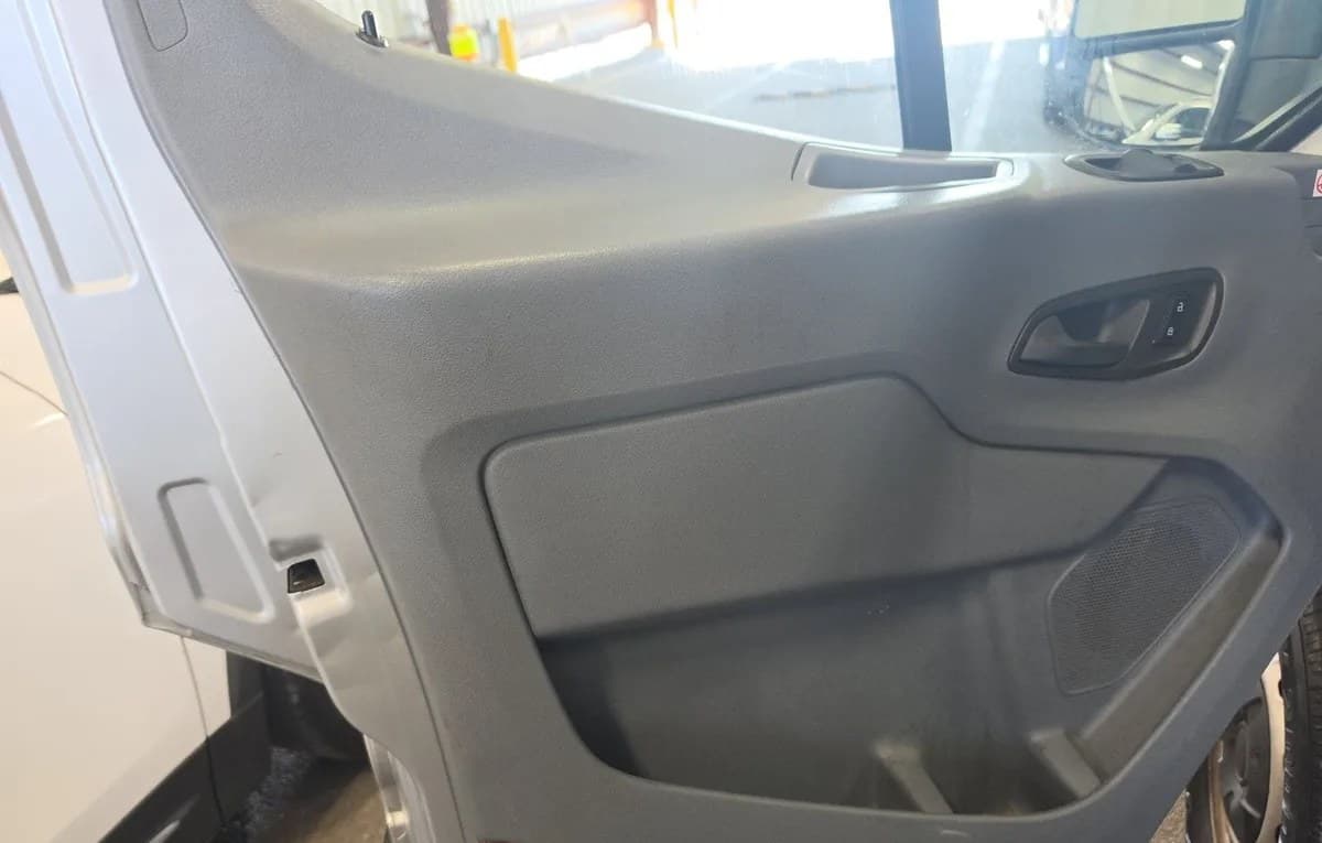 2019 FORD TRANSIT 150 XL 6