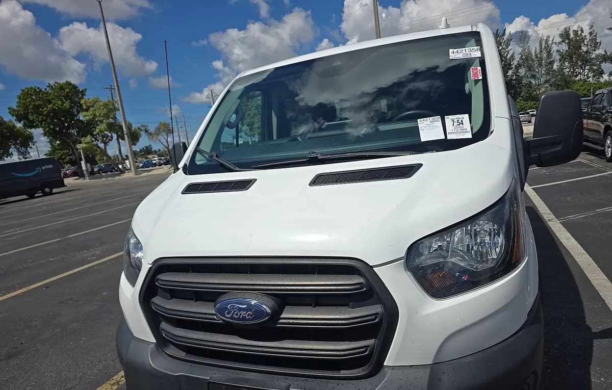 2020 FORD TRANSIT 150 XL 3