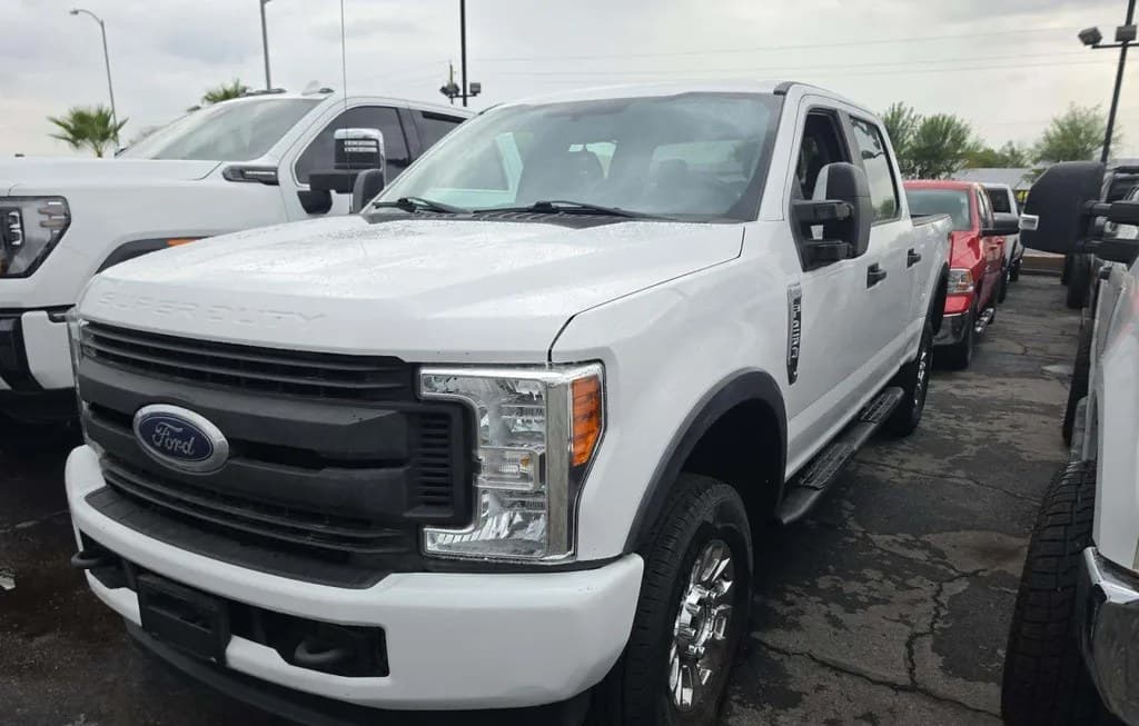 2019 FORD SUPER DUTY F-250 XL CREW CAB MEDIUM BED