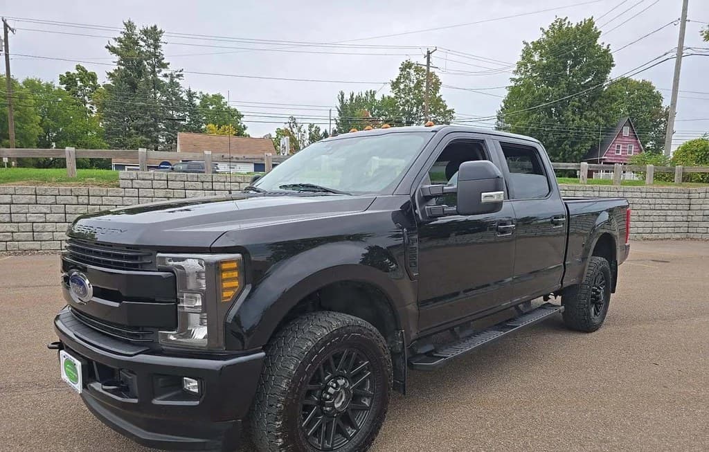 2019 FORD SUPER DUTY F-250 LARIAT CREW CAB MEDIUM BED