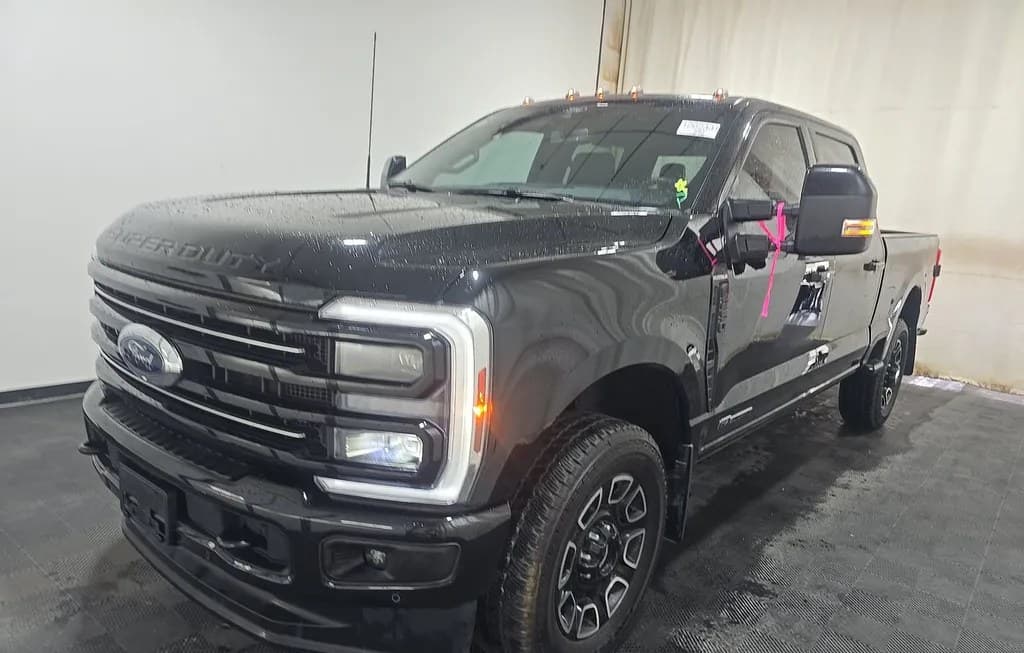2025 FORD SUPER DUTY F-250 PLATINUM CREW CAB MEDIUM BED