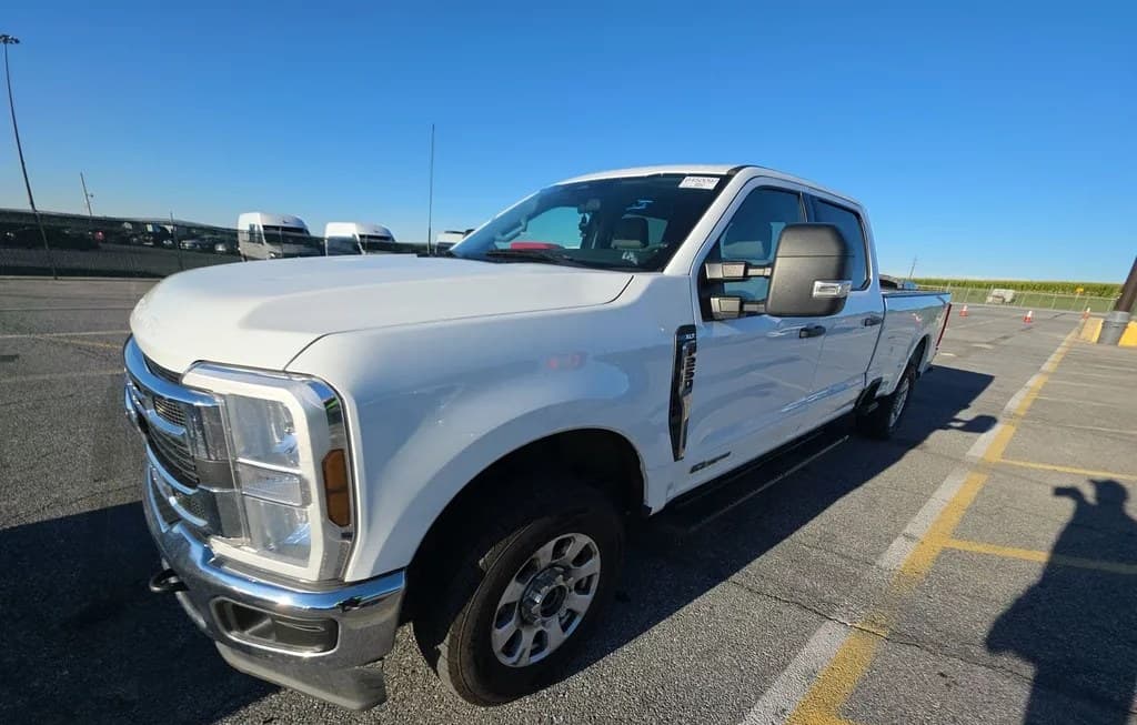 2024 FORD SUPER DUTY F-250 XLT CREW CAB LONG BED