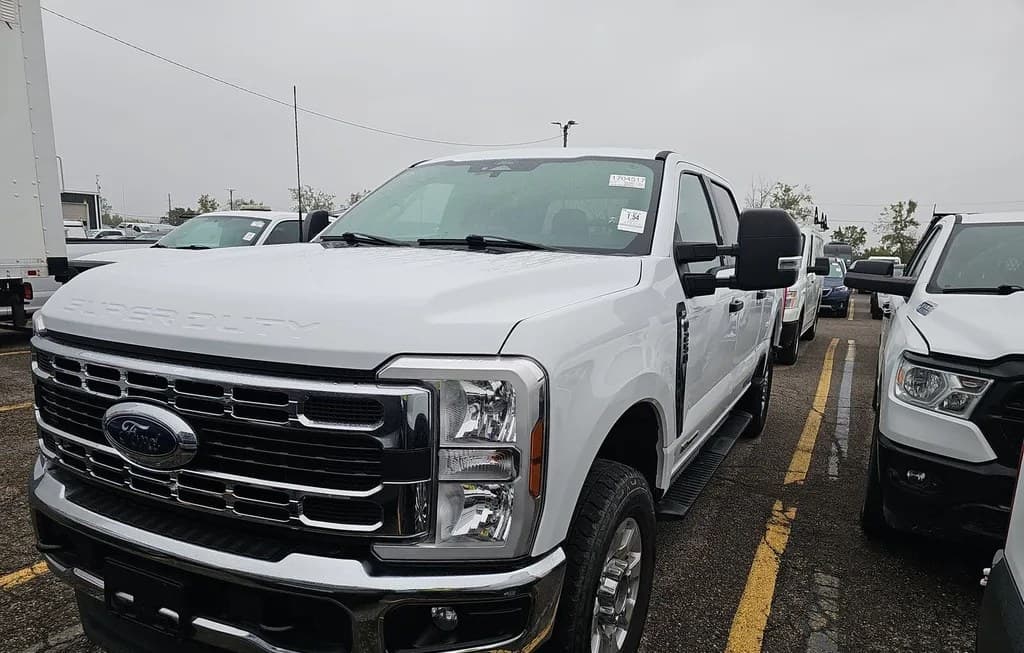 2024 FORD SUPER DUTY F-250 XLT CREW CAB MEDIUM BED