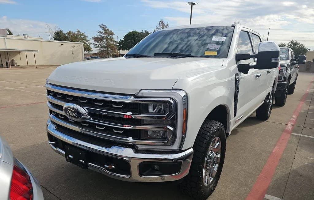 2023 FORD SUPER DUTY F-250 KING RANCH CREW CAB MEDIUM BED