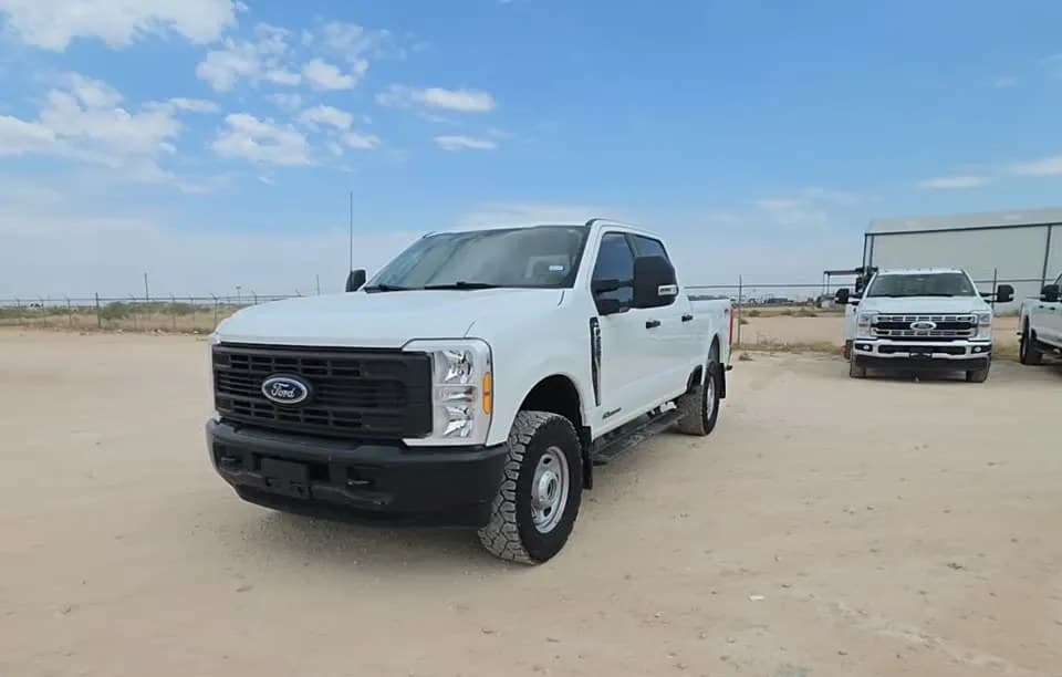 2025 FORD SUPER DUTY F-250 XL CREW CAB MEDIUM BED