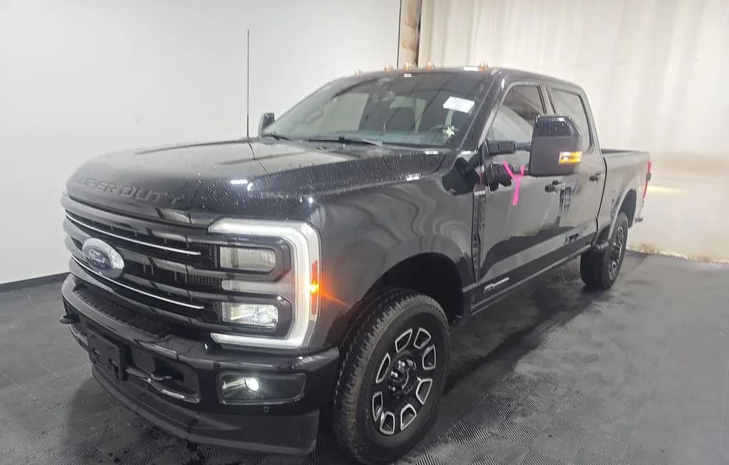2026 FORD SUPER DUTY F-250 PLATINUM CREW CAB MEDIUM BED