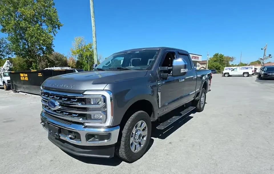 2024 FORD SUPER DUTY F-250 LARIAT CREW CAB MEDIUM BED