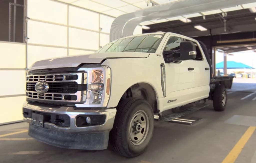 2025 FORD SUPER DUTY F-250 XLT CREW CAB LONG BED