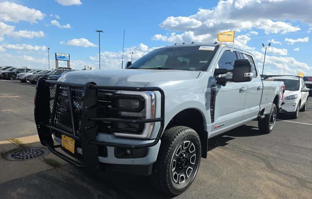 2025 FORD SUPER DUTY F-350 PLATINUM CREW CAB LONG BED