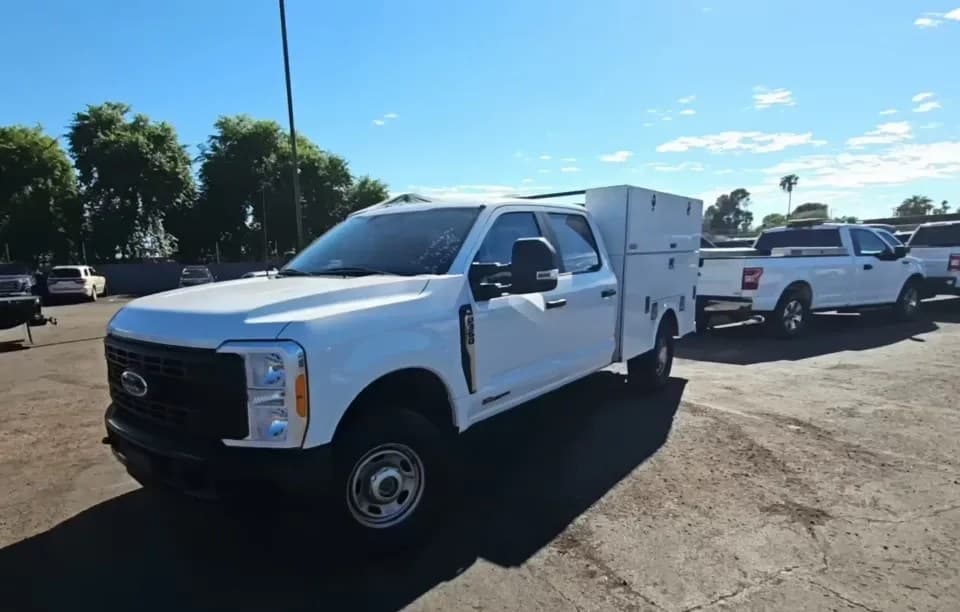 2023 FORD SUPER DUTY F-350 XL CREW CAB LONG BED