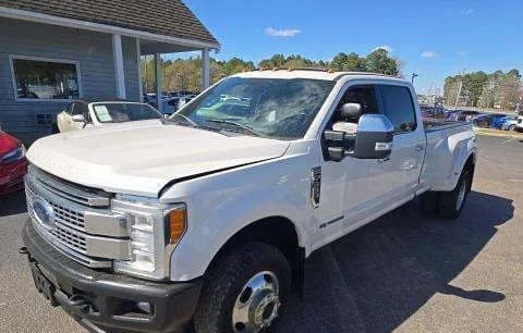 2017 FORD SUPER DUTY F-350 PLATINUM CREW CAB LONG BED DRW