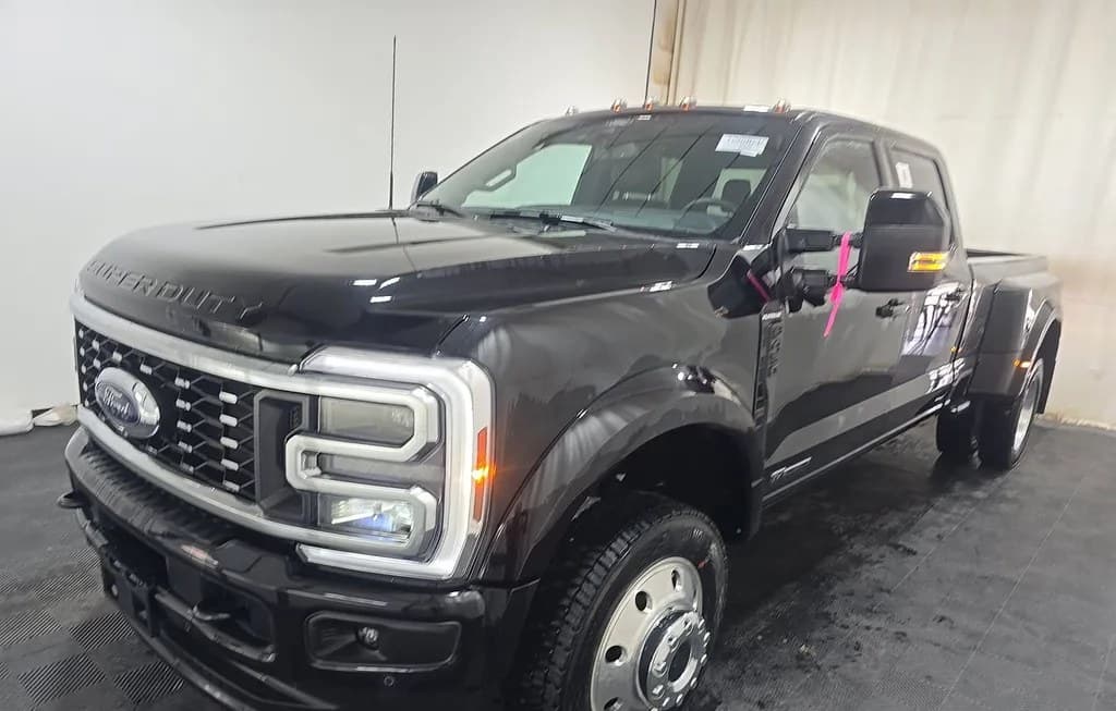 2026 FORD SUPER DUTY F-450 PLATINUM CREW CAB LONG BED DRW