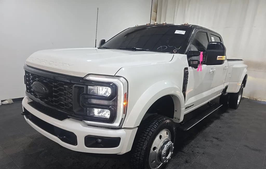 2026 FORD SUPER DUTY F-450 LARIAT CREW CAB LONG BED DRW